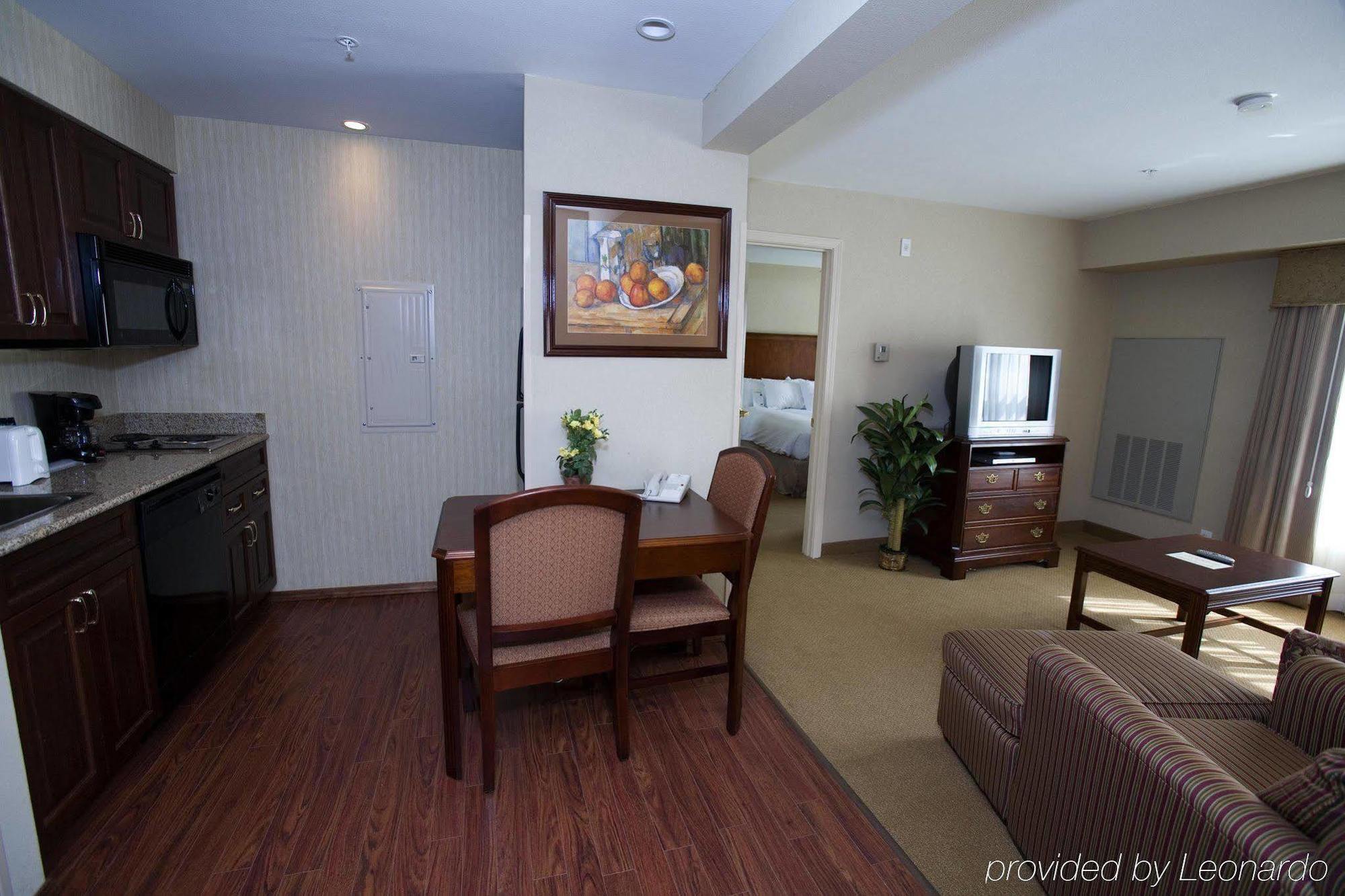 Homewood Suites By Hilton Covington Pokój zdjęcie